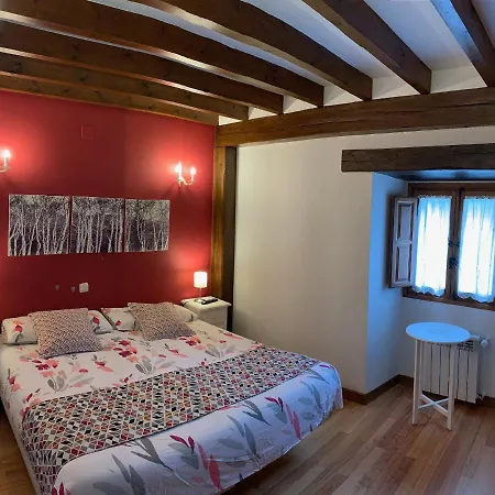 Hotel La De 2*