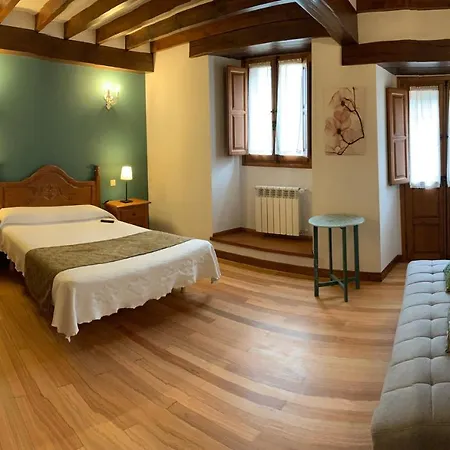 Hotel La De